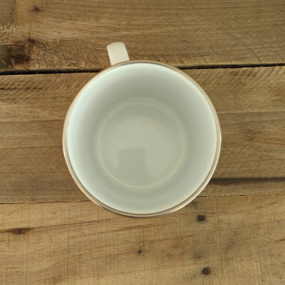 Vintage Old Navy Eskimo Enamelware Mug - Picture 3 of 6